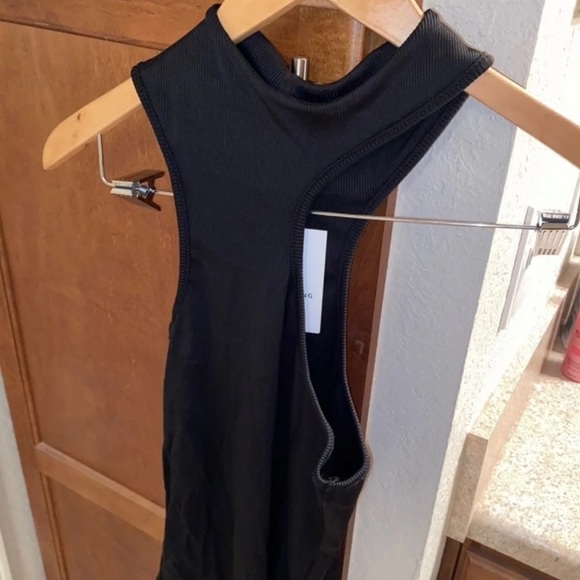 Anine Bing
Lesly Asymmetric Tank Top - Picture 5 of 16